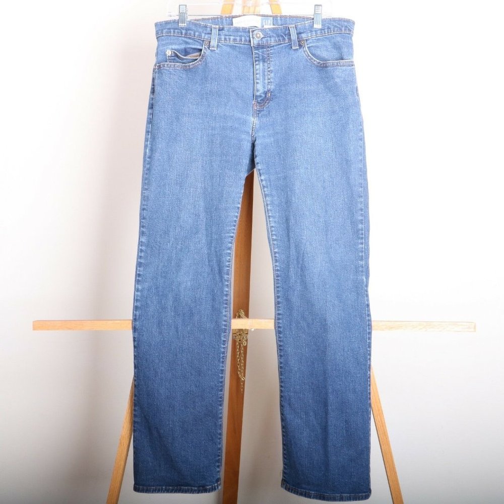 GAP Modern Boot Cup Stretch Medium Wash Jeans Women's 14